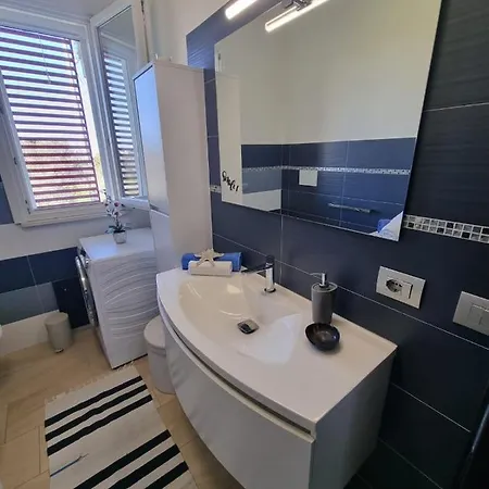 Ric's House Apartman
